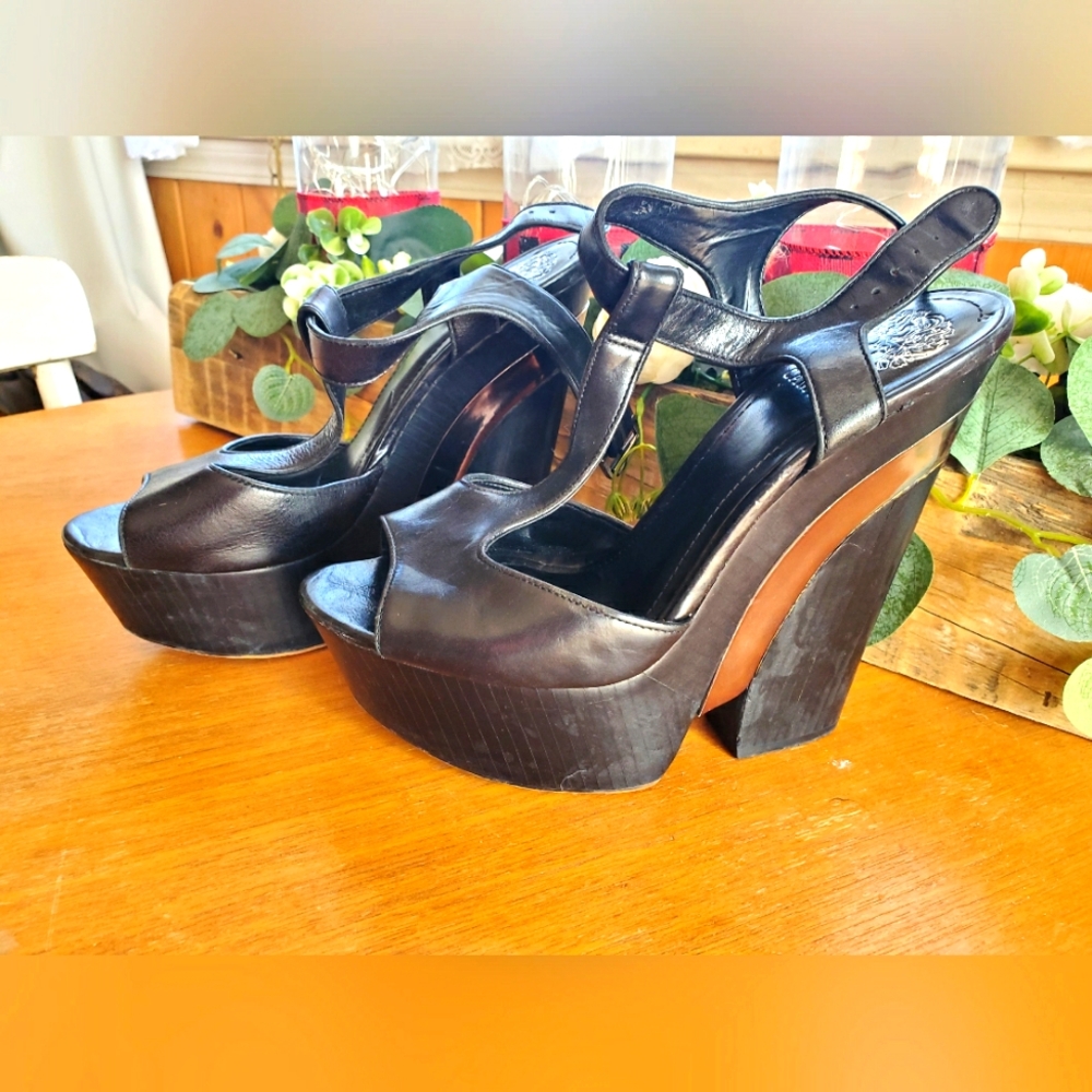 Vince Camuto Vintage Rare Women's VC-Babe Platform Wedge Sandal🖤💕 - Picture 2 of 7